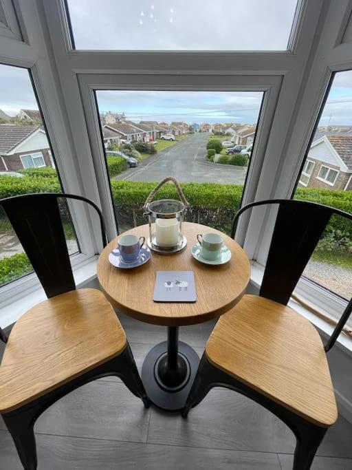First Floor Apartment With Mountain Views Tywyn Luaran gambar