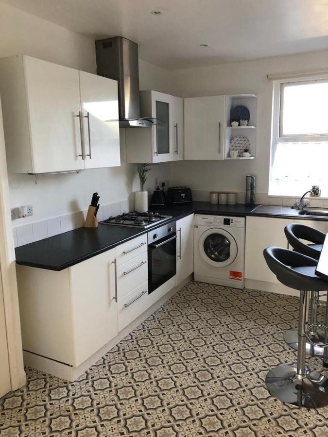 First Floor Apartment With Mountain Views Tywyn Luaran gambar